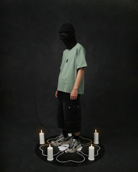 YUNO / BLACK COVER / OVERSIZED