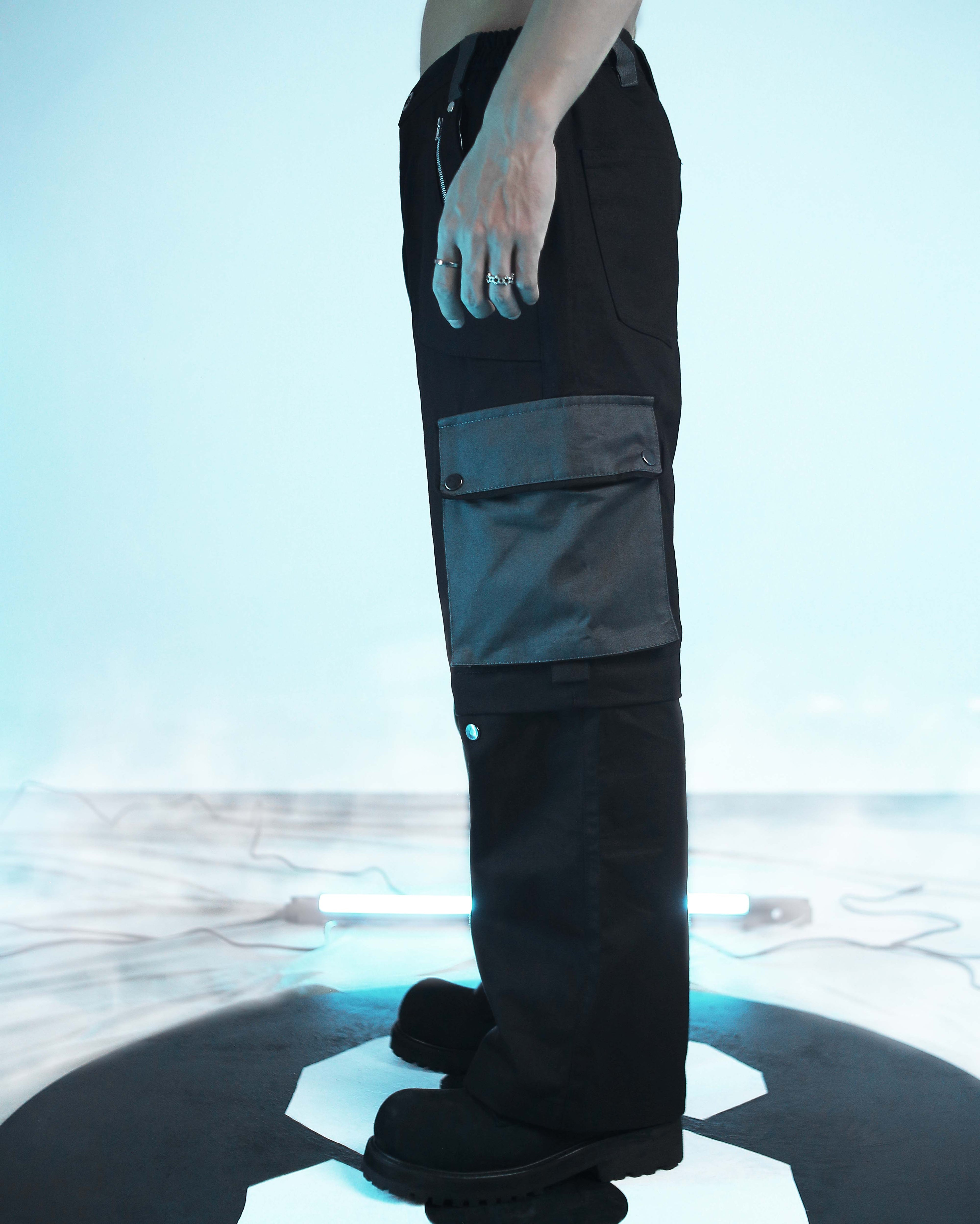 KAIJU / CALÇA & BERMUDA