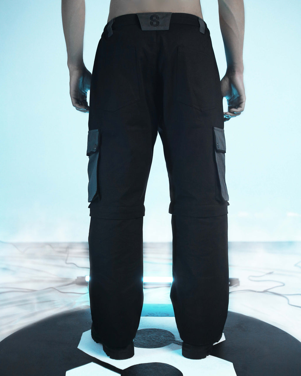 KAIJU / CALÇA & BERMUDA