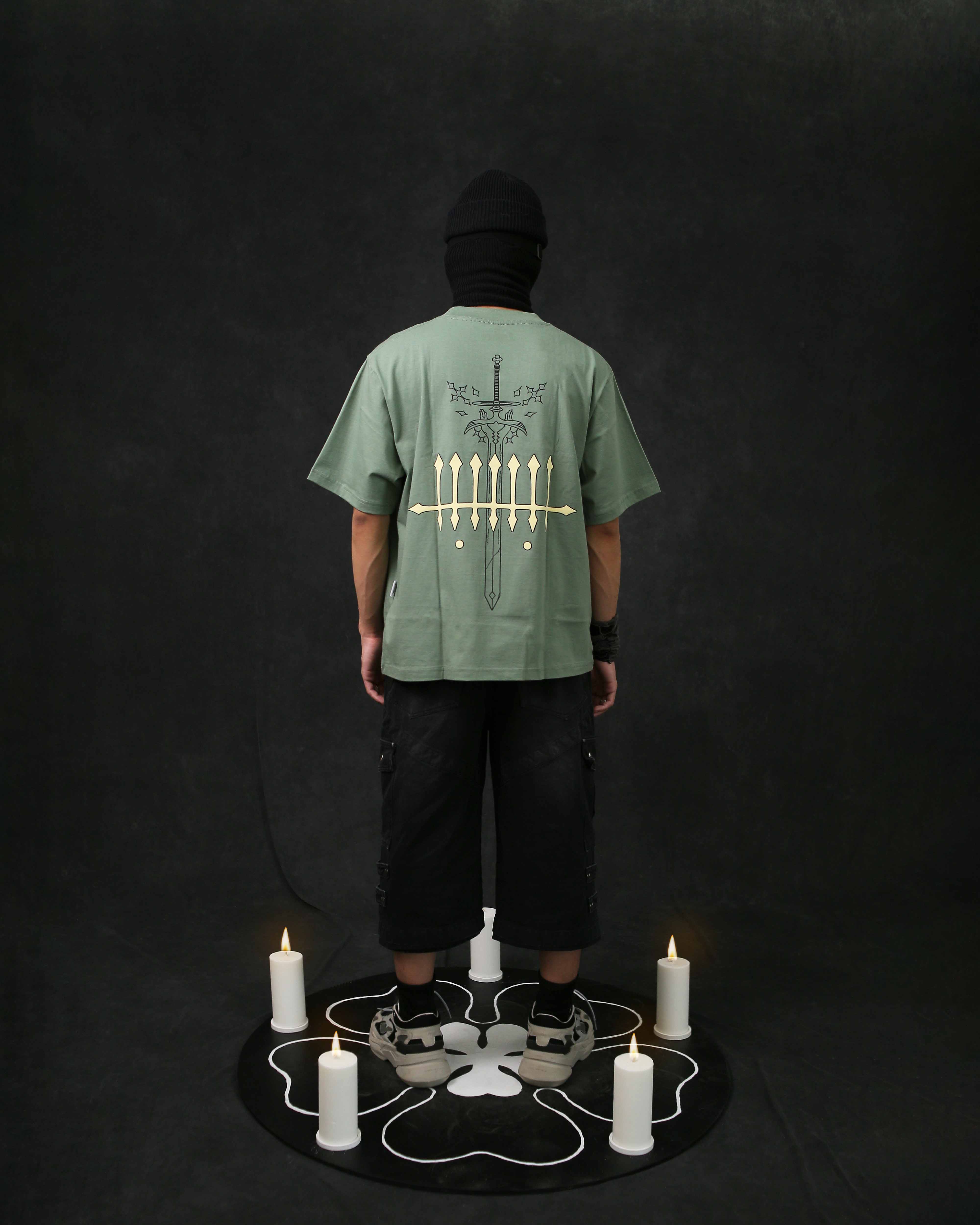 YUNO / BLACK COVER / OVERSIZED