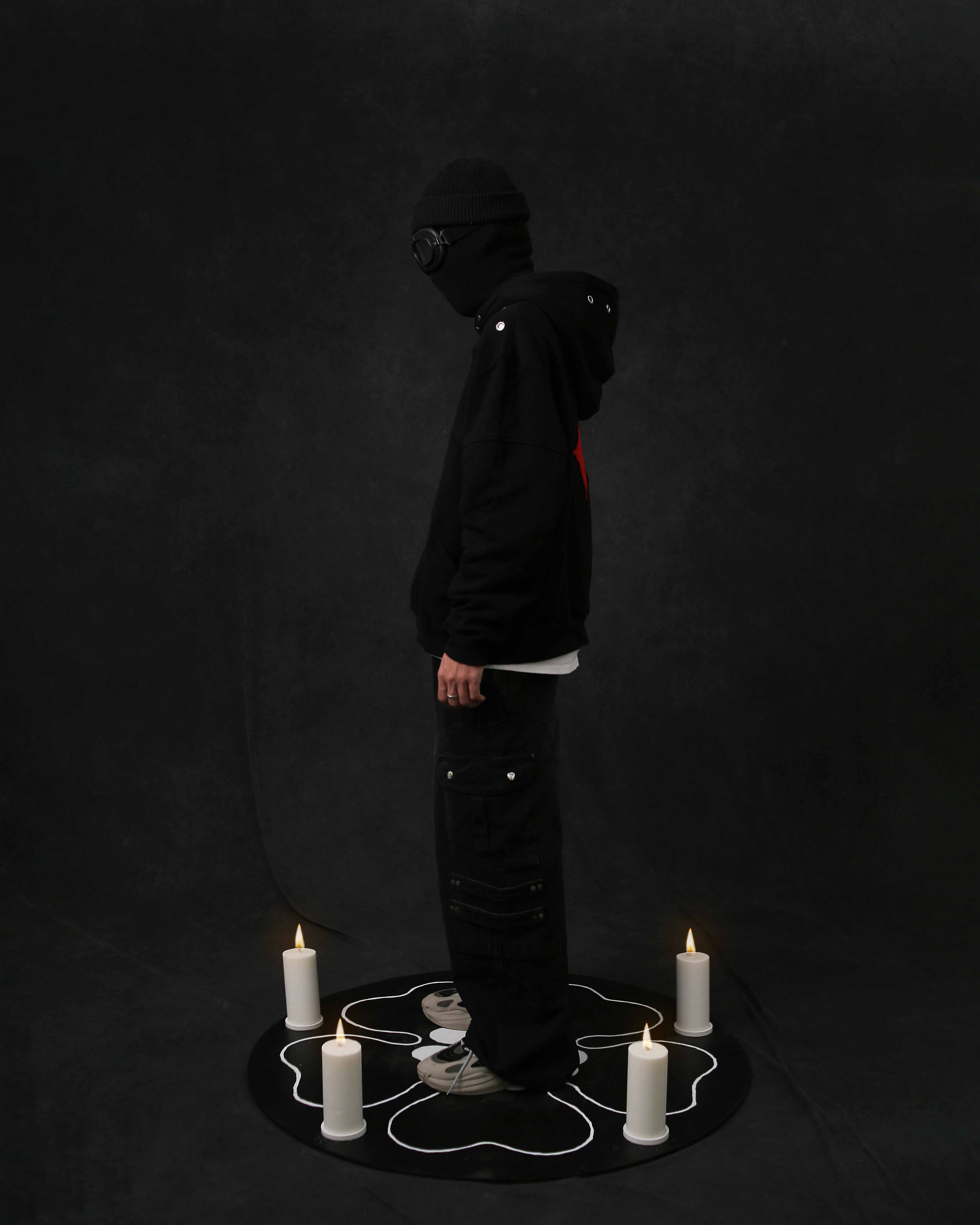 ASTA / BLACK COVER / CASACO